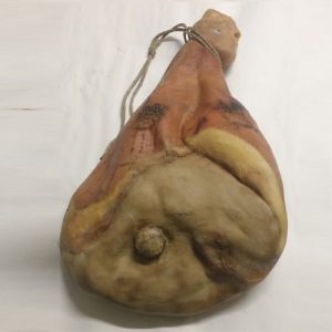 Prosciutto di Parma oltre 36 mesi – Intero con osso – Terre di Sopra